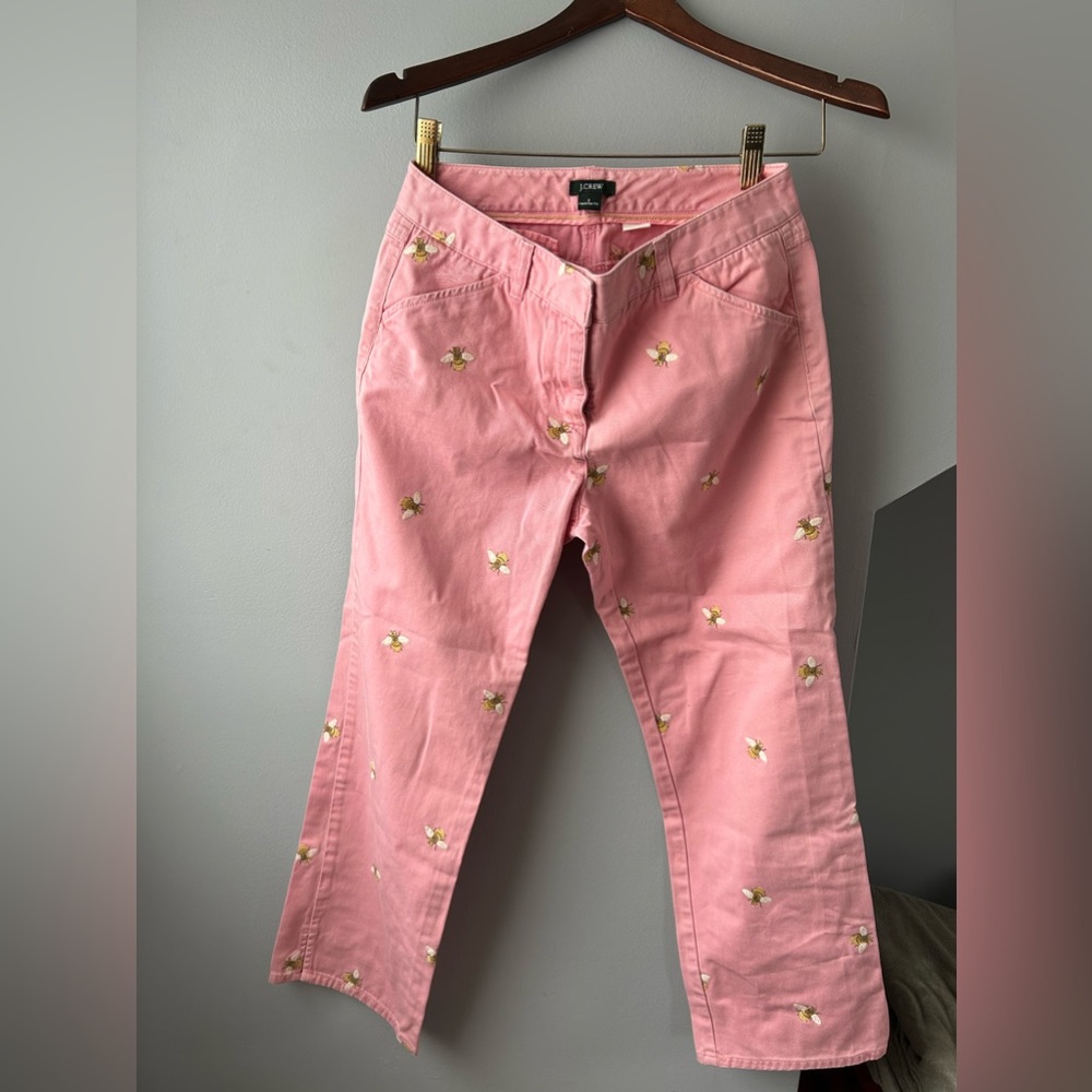 J.Crew pants  petal pushers with Bee embroidery  Preppy Statement Pant. Size 2